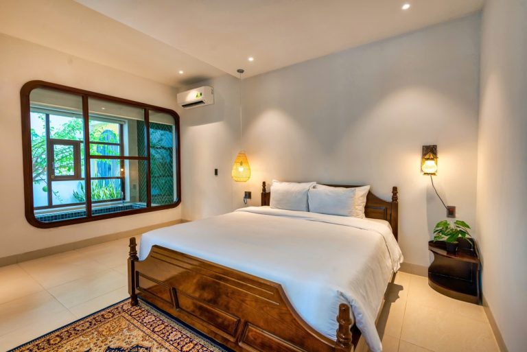 10 Le Hy Cat 14 768x513