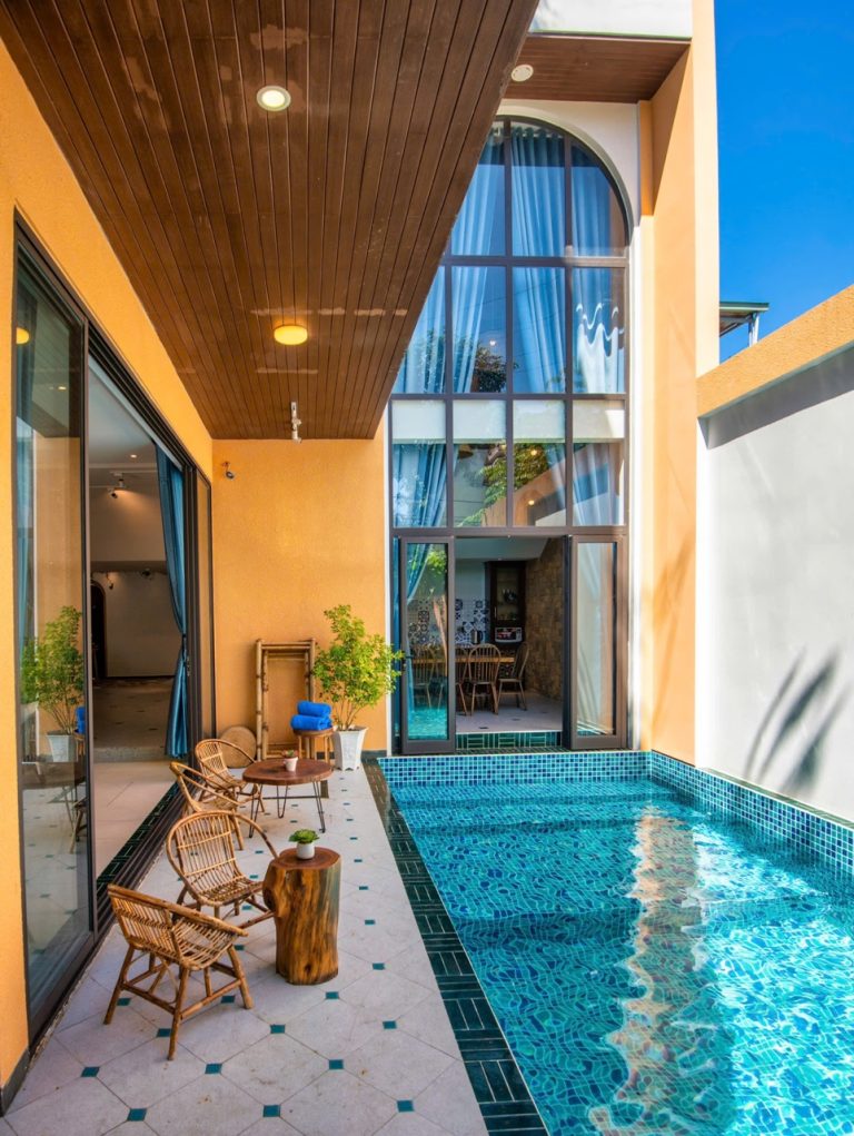 10 Le Hy Cat 19 768x1021