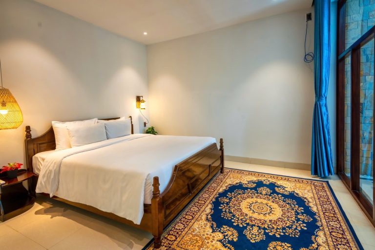 10 Le Hy Cat 7 768x513