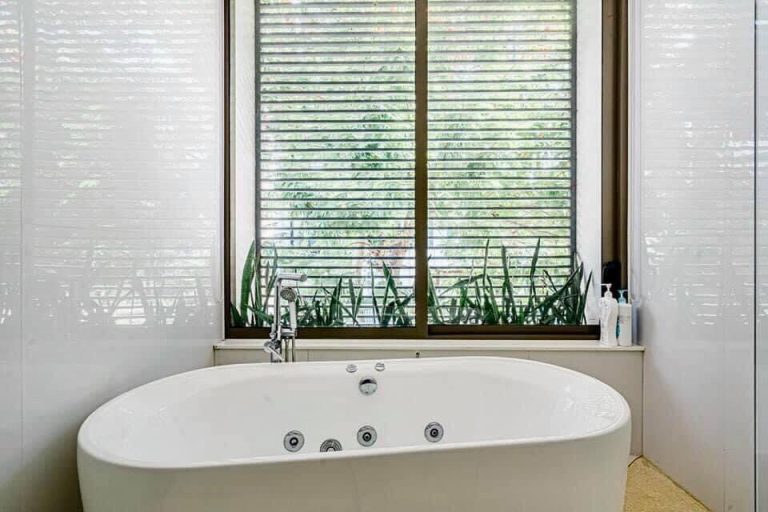 24 26 Le Thuoc 13 768x512